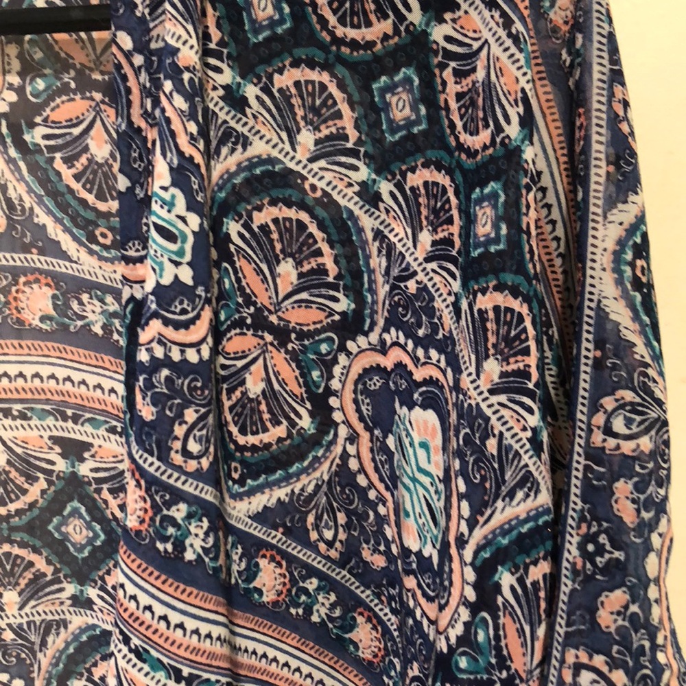 Pretty kimono - Picture 3 of 3